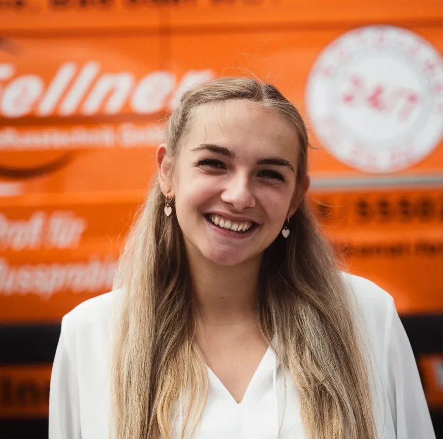 Emina Heimerl, Büroleitung der Fellner Abflusstechnik GmbH